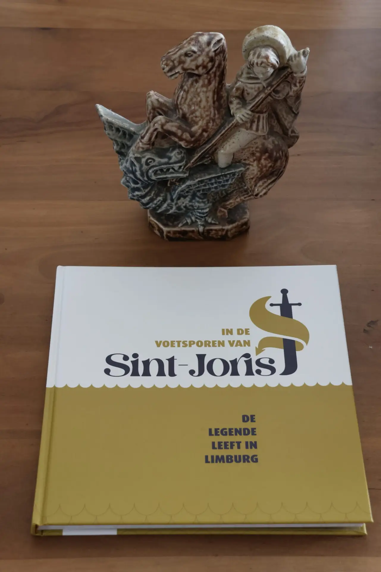 Boek "in de voetsporen van St Joris"